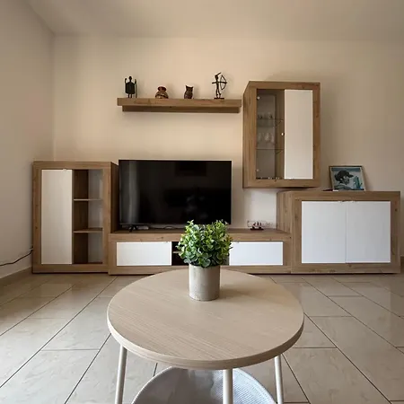 Lägenhet Dimoras 3br Center Balcony & Parking Olbia