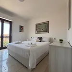 Dimoras 3br Center Balcony & Parking