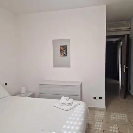Apartment Dimoras Elegante Olbia