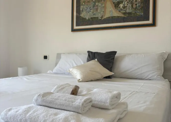 Dimoras 3br Center Balcony & Parking *