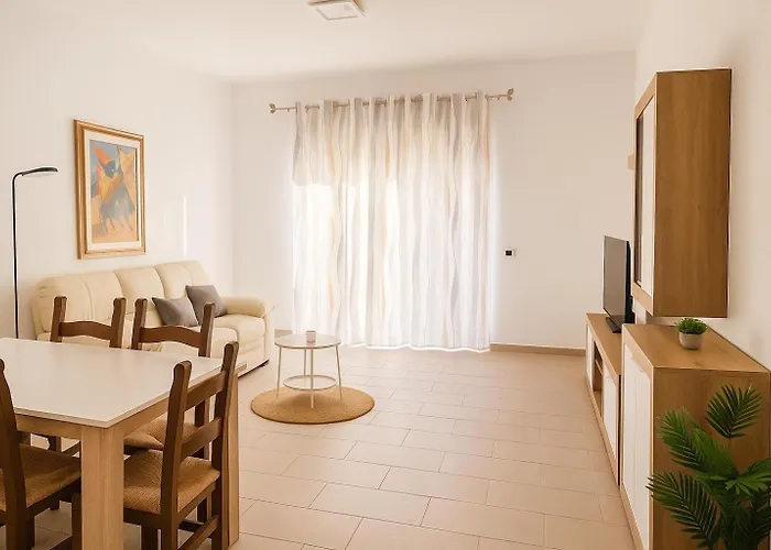 Dimoras 3br Center Balcony & Parking Appartement